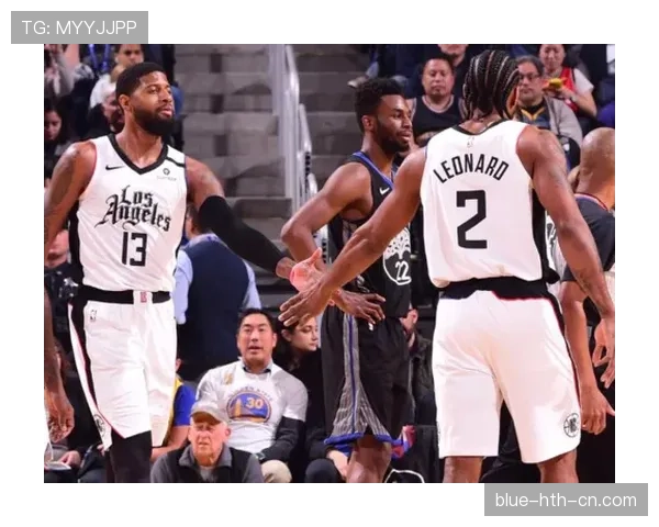 保罗·乔治球场像冰山，家里像开了个奢侈品市集——刷到账单我笑不出来